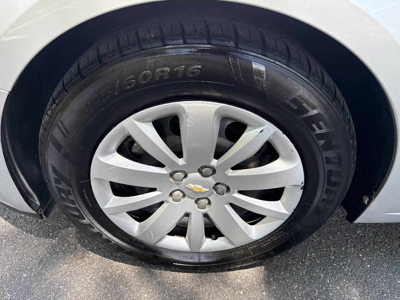 Used 2011 Chevrolet Cruze LS FWD image 25
