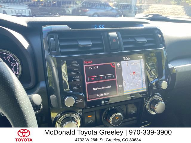 Used 2020 Toyota 4Runner Venture w/ Moonroof Package AWD/4WD image 16