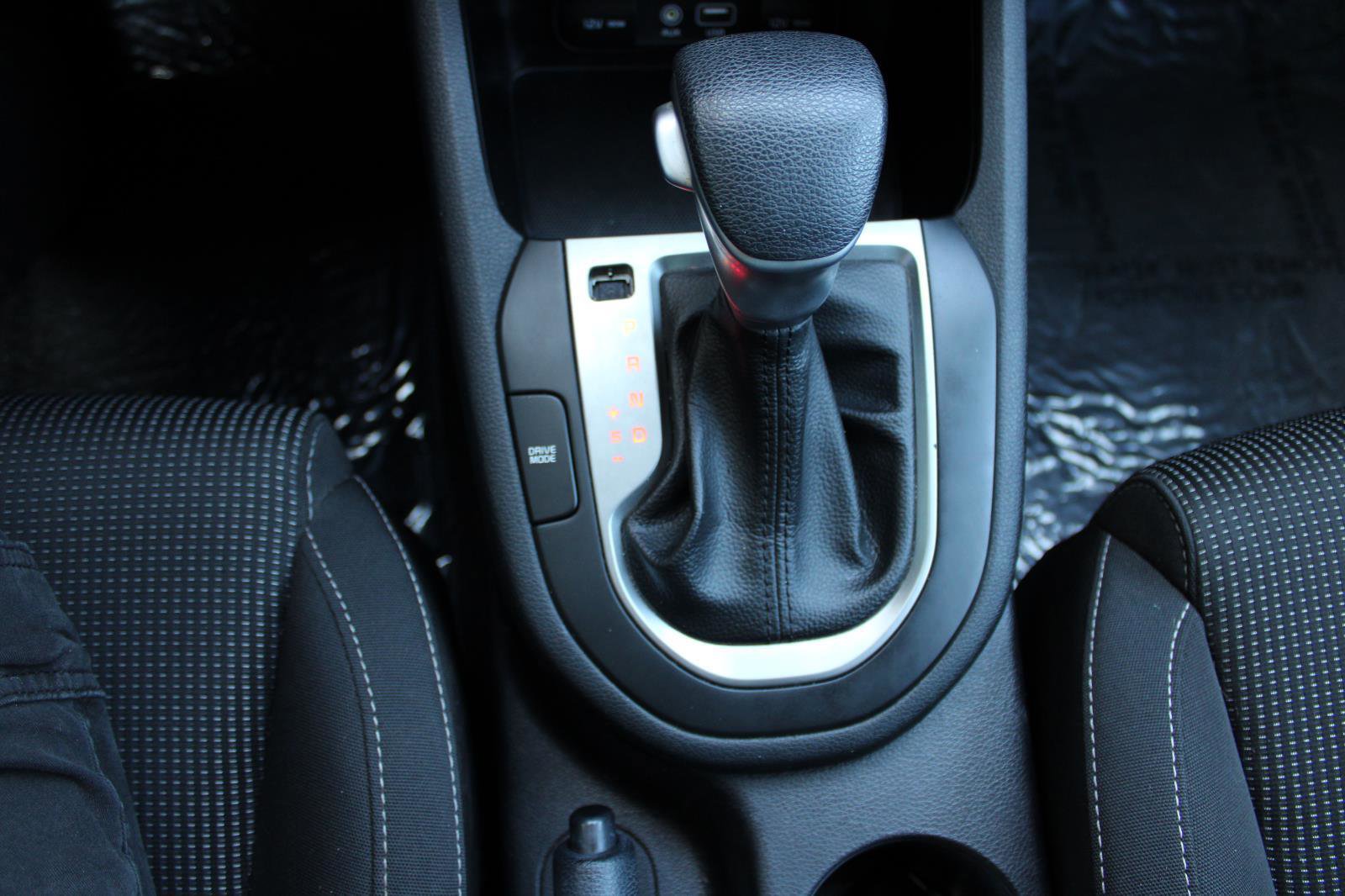 Used 2020 Kia Forte LXS FWD image 21