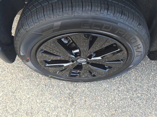 Used 2023 Nissan Rogue SV AWD/4WD image 22