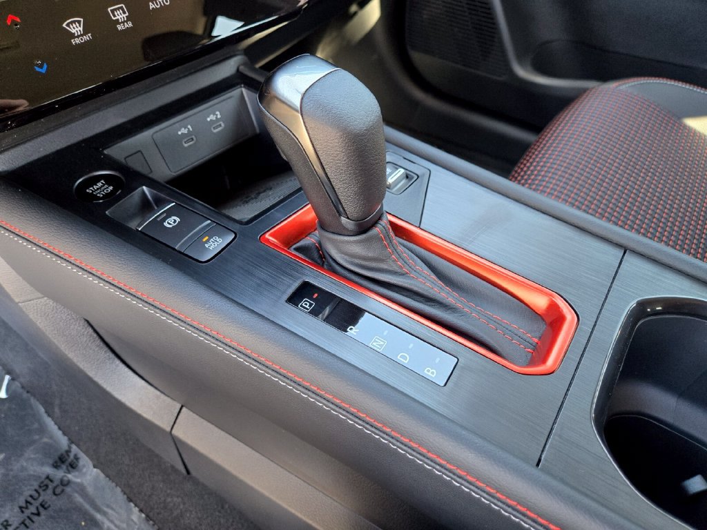 New 2027 Nissan Kicks SR AWD/4WD image 29