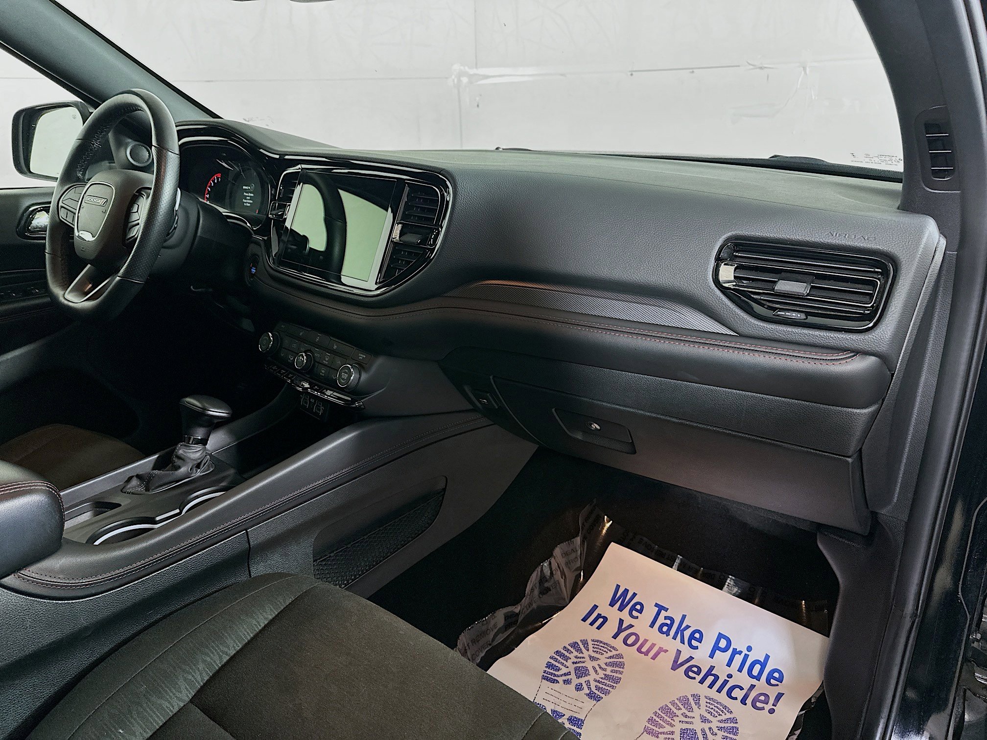 Used 2025 Dodge Durango GT AWD/4WD image 29