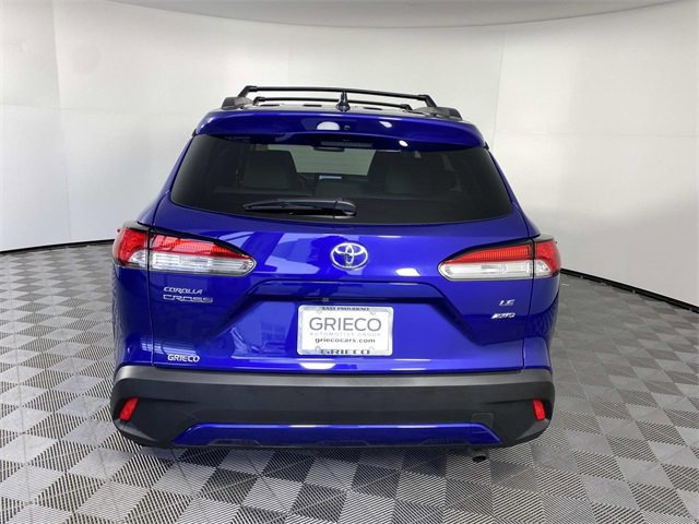 Used 2025 Toyota Corolla Cross LE image 7