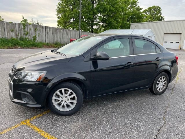 Used 2019 Chevrolet Sonic LT FWD image 2
