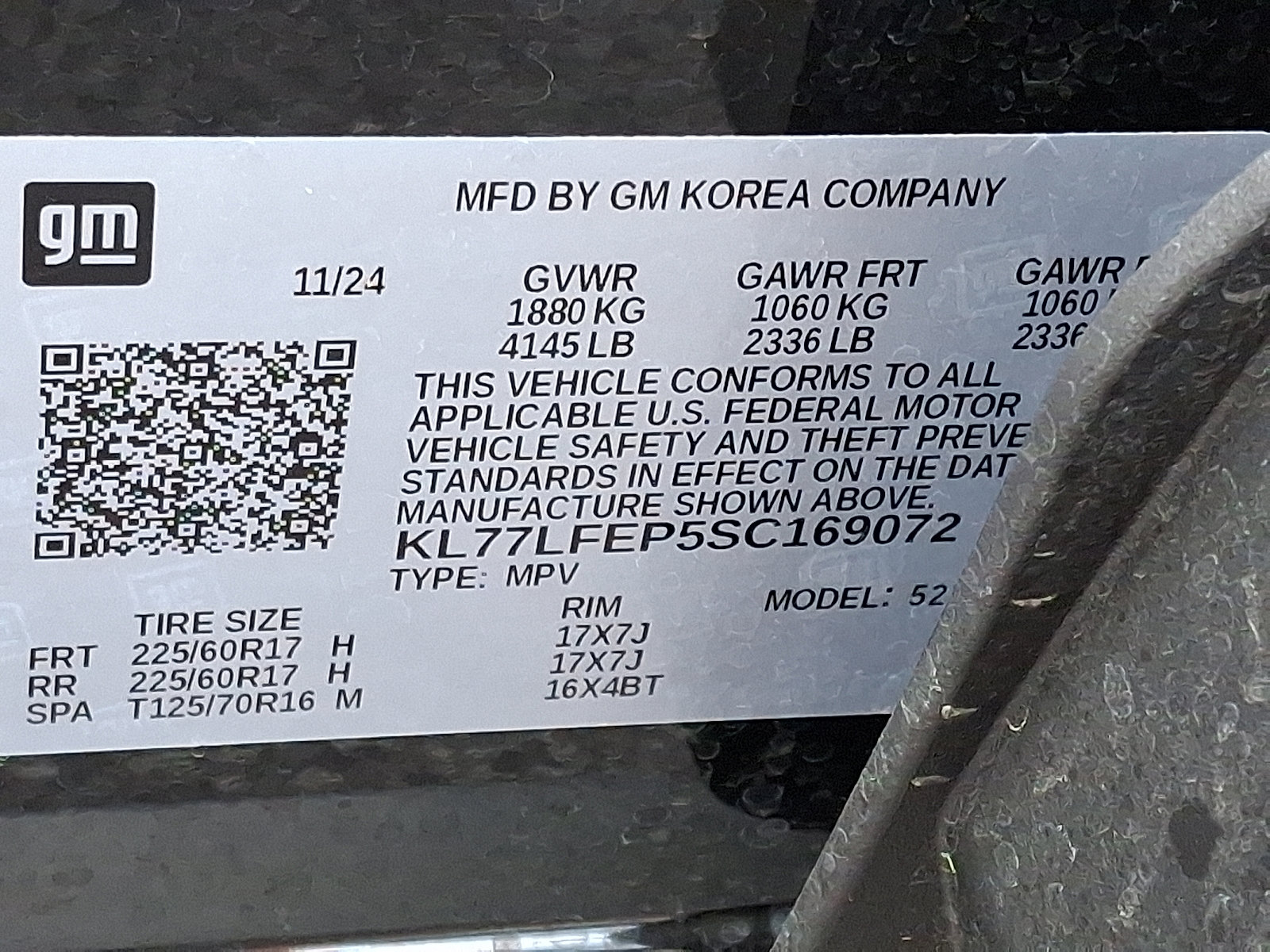 Used 2025 Chevrolet Trax LS image 27