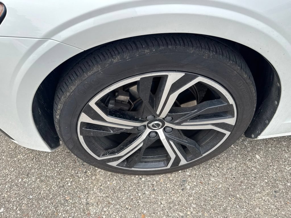 Used 2024 Volvo S60 B5 Core FWD image 9