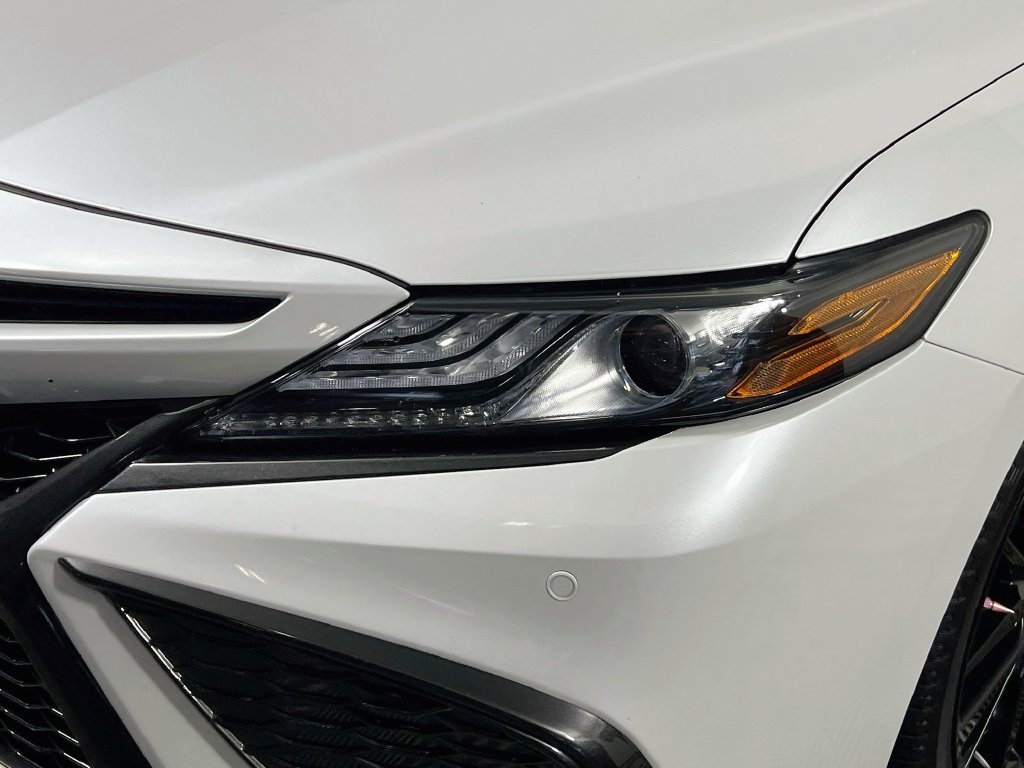 Used 2023 Toyota Camry XSE w/ Navigation Package FWD image 9