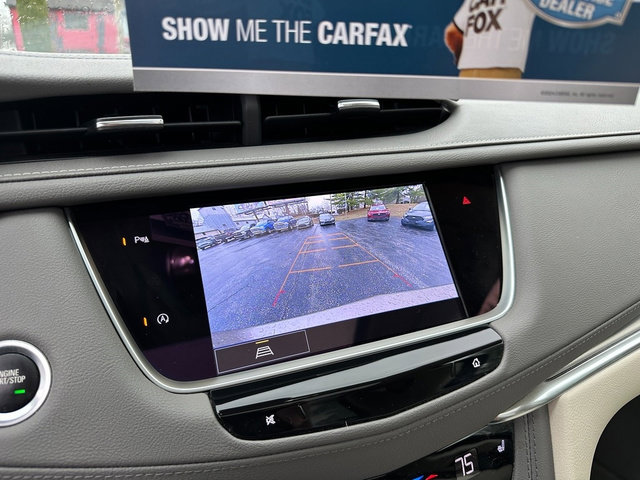 Used 2022 Cadillac XT5 Premium Luxury w/ LPO, Floor Liner Package image 18