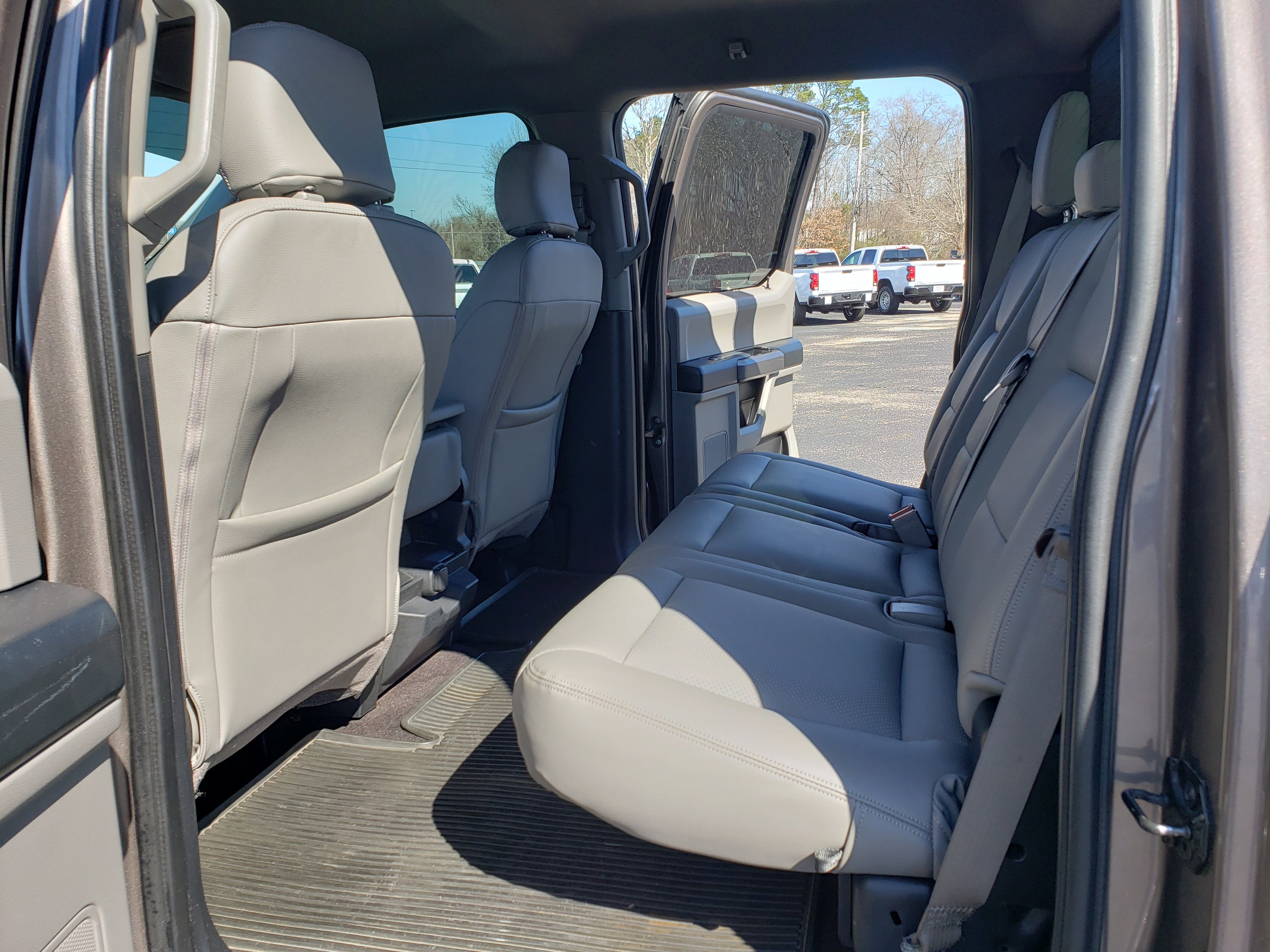 Used 2020 Ford F150 XLT w/ Equipment Group 301A Mid image 31