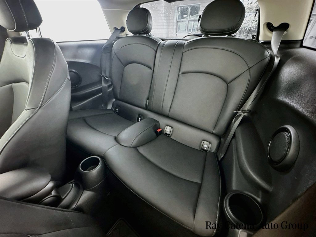 Used 2024 MINI Cooper S FWD image 24