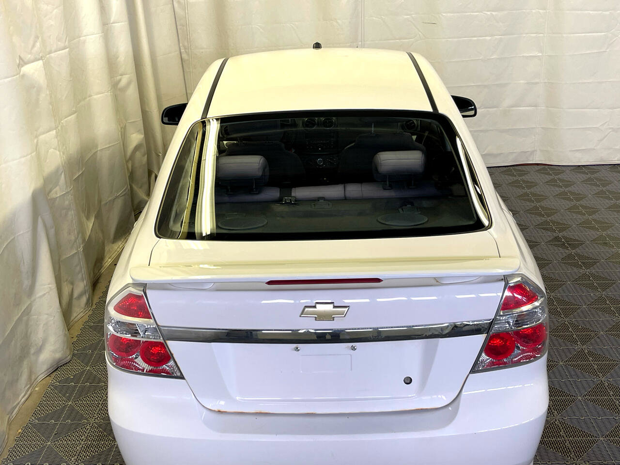 Used 2009 Chevrolet Aveo LT w/ Power and Convenience Package image 7