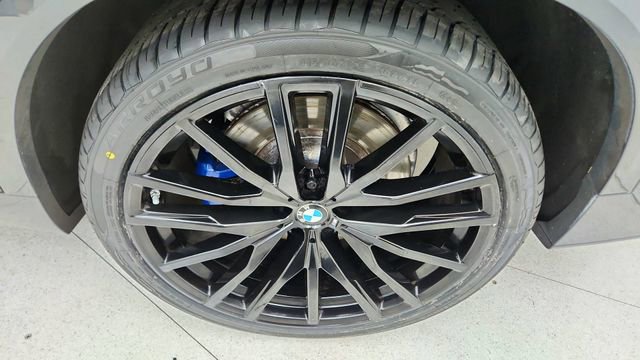 Used 2023 BMW X5 M50i w/ Executive Package image 62