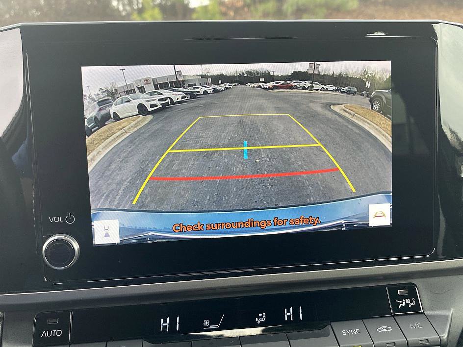 Certified 2025 Toyota Camry SE image 15