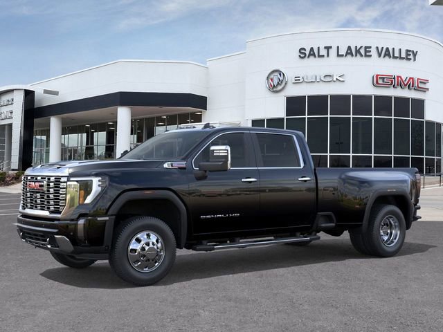 New 2026 GMC Sierra 3500 Denali w/ Denali Reserve Package image 2