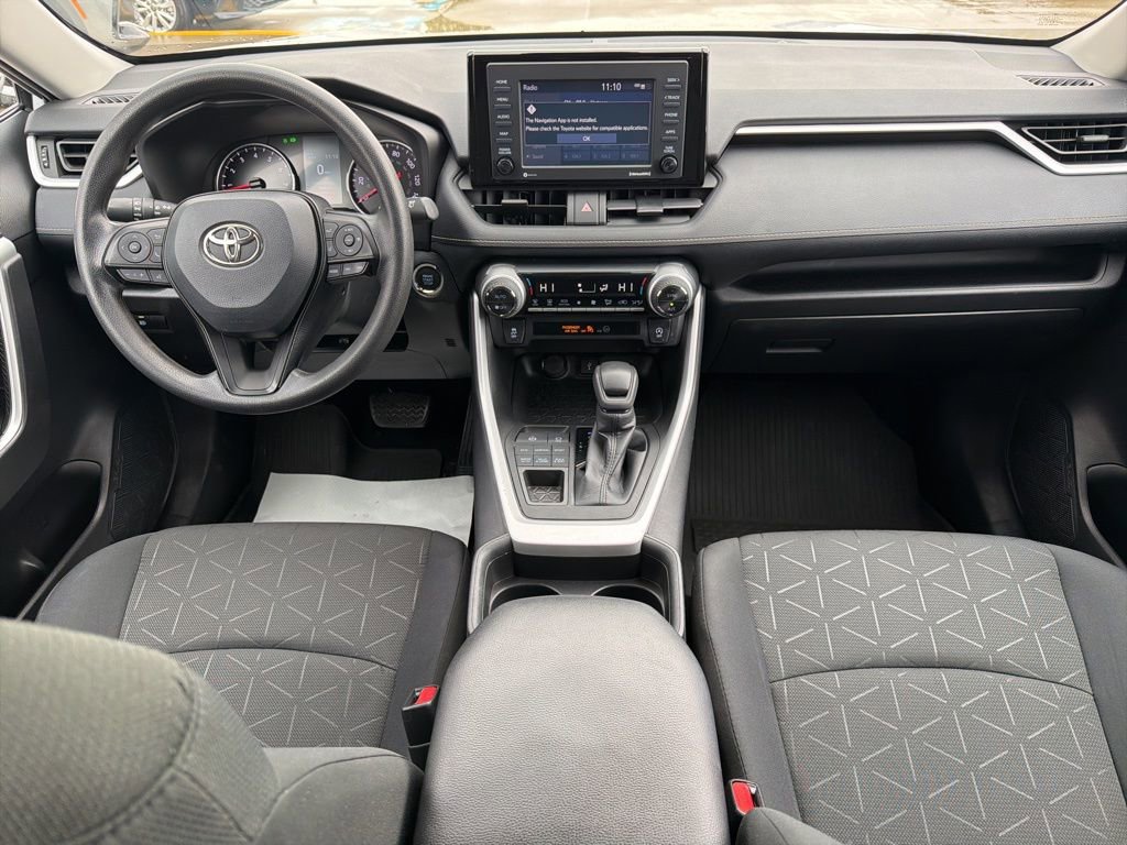 Used 2021 Toyota RAV4 XLE AWD/4WD image 21