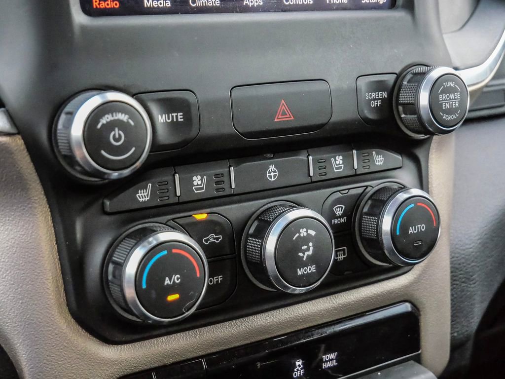 Used 2019 RAM 1500 Laramie image 35