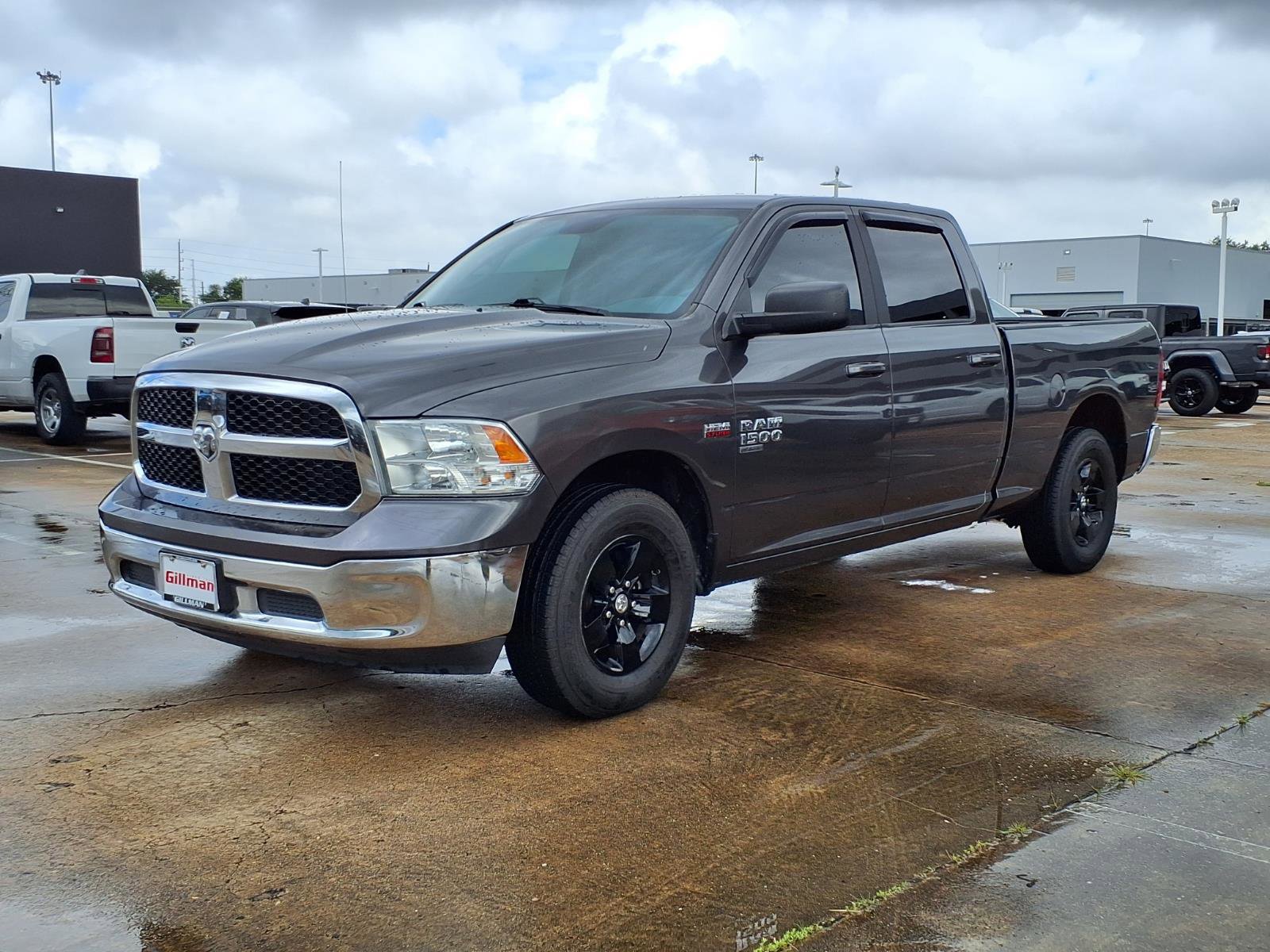 Used 2019 RAM 1500 Classic SLT RWD image 24