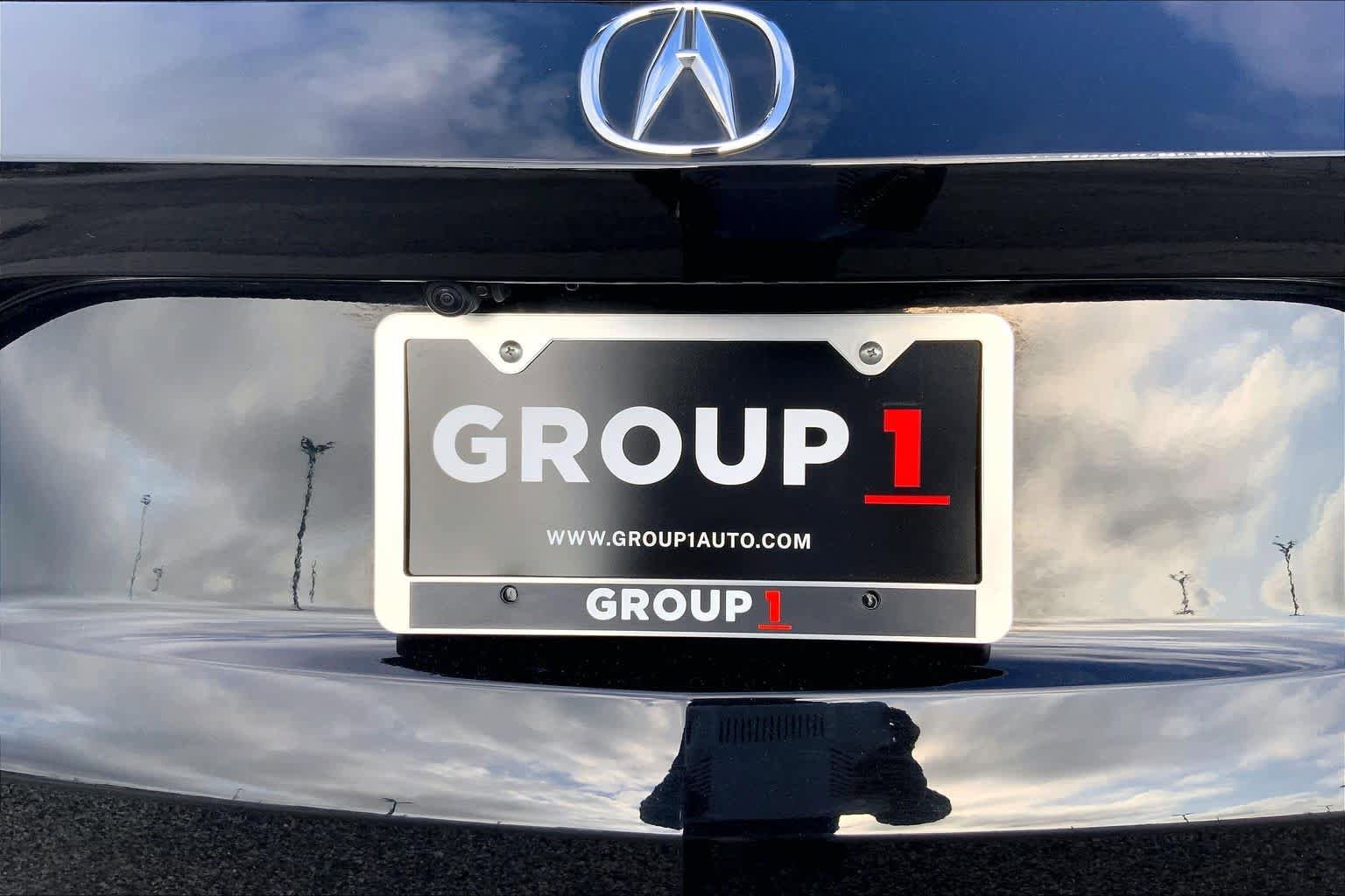 Used 2024 Acura MDX SH-AWD w/ Technology Package image 10