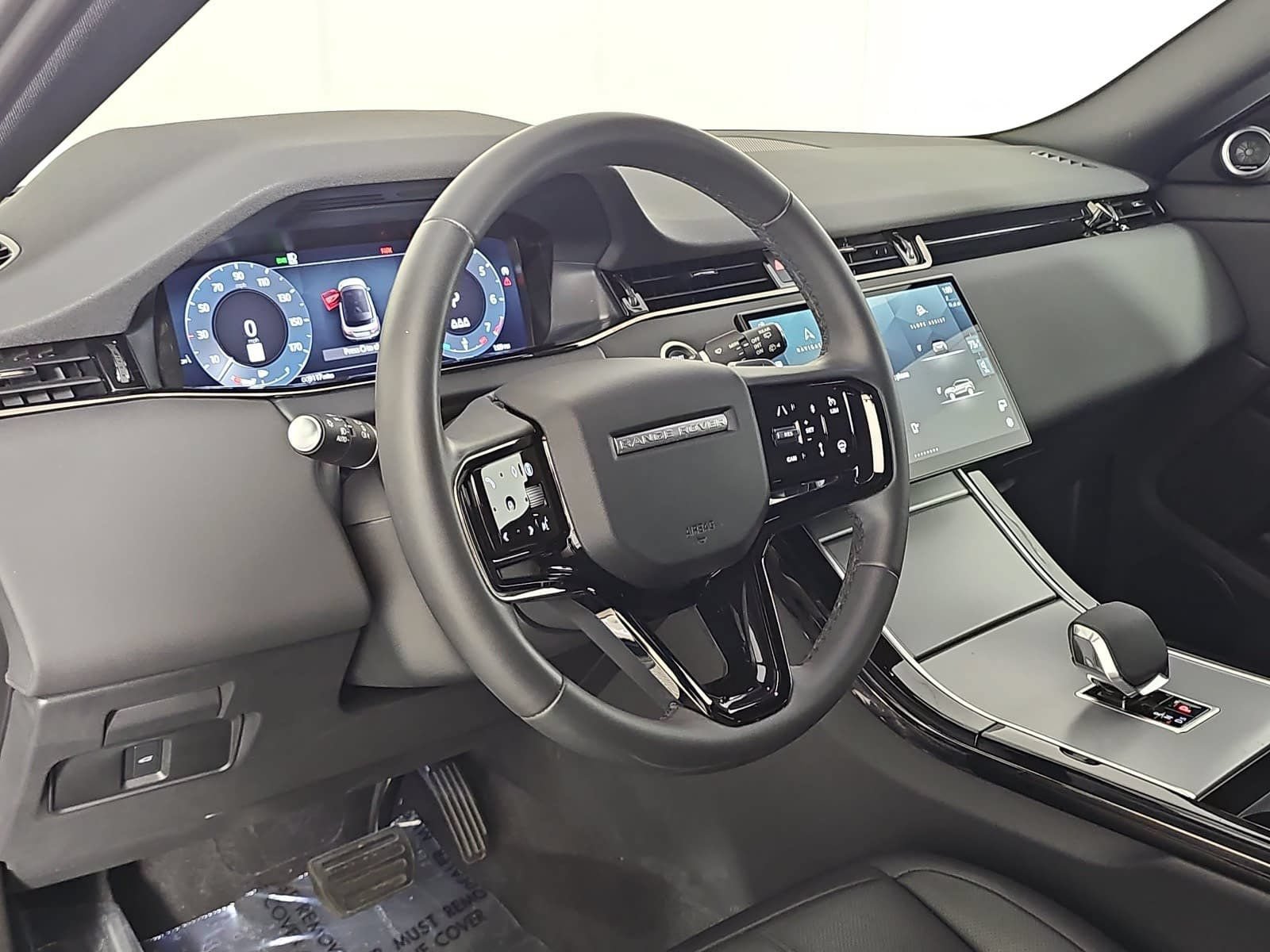Used 2024 Land Rover Range Rover Evoque S AWD/4WD image 16