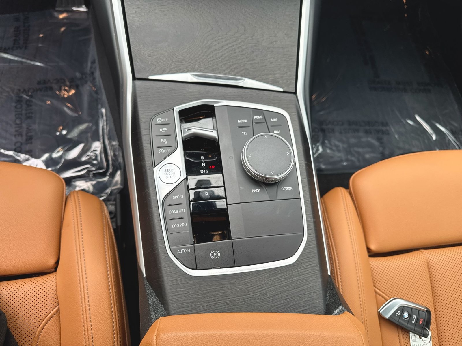 Used 2024 BMW 330i Sedan w/ Premium Package RWD image 23