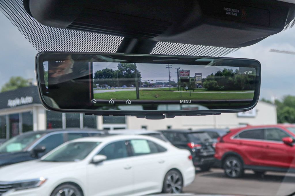 New 2025 Mitsubishi Outlander AWD image 33