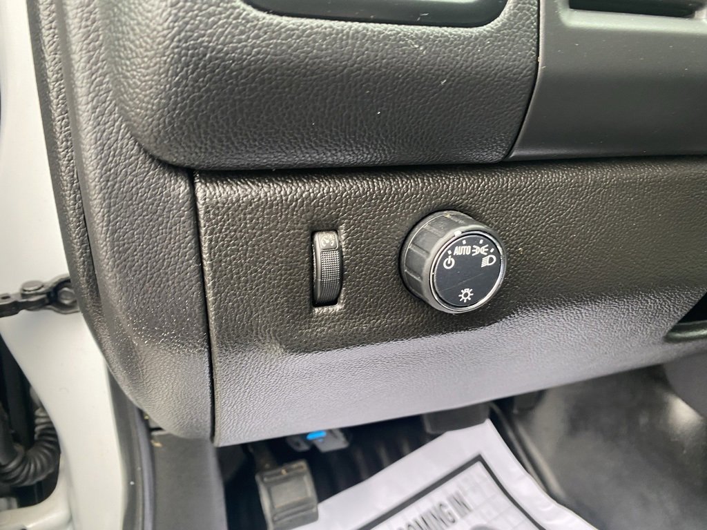 Used 2022 Chevrolet Colorado LT w/ Fleet Safety Package image 17