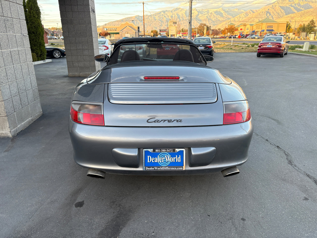 Used 2003 Porsche 911 Carrera image 6