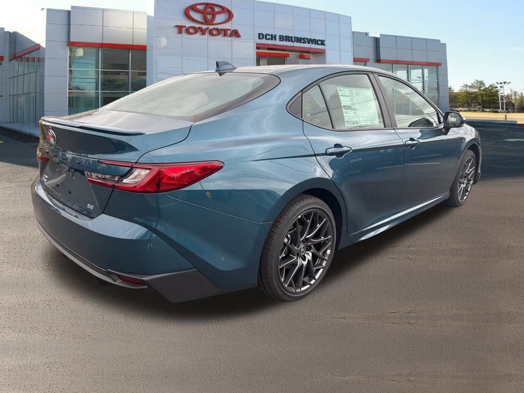 New 2026 Toyota Camry SE image 4