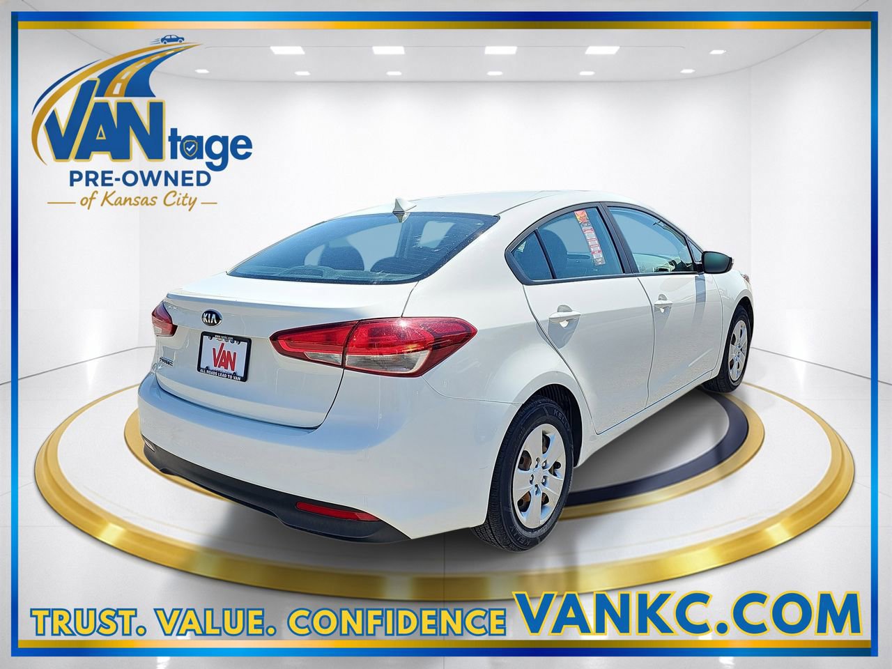 Used 2017 Kia Forte LX FWD image 6