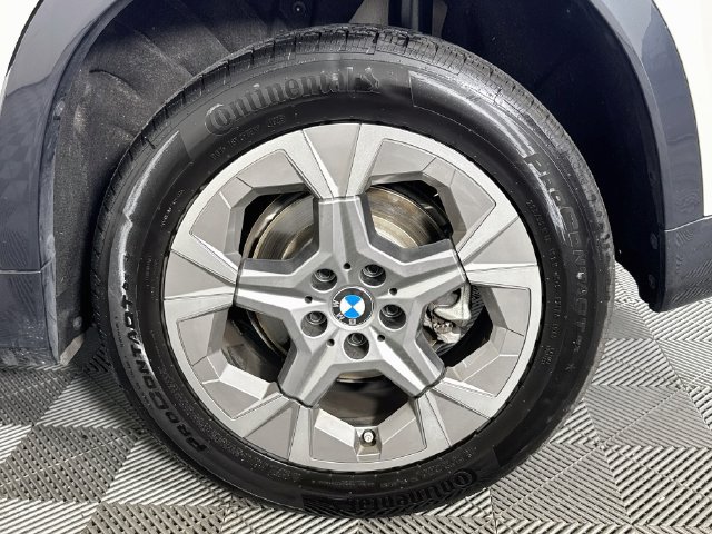 Used 2026 BMW X1 xDrive28i AWD/4WD image 34