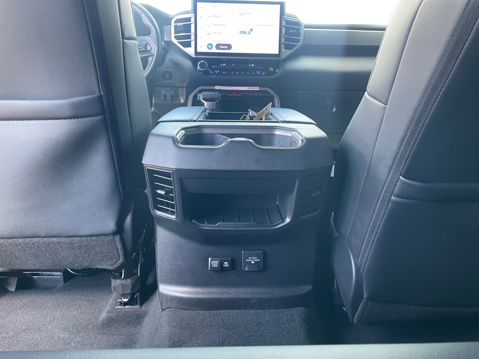 Certified 2025 Toyota Tundra Limited AWD/4WD image 32