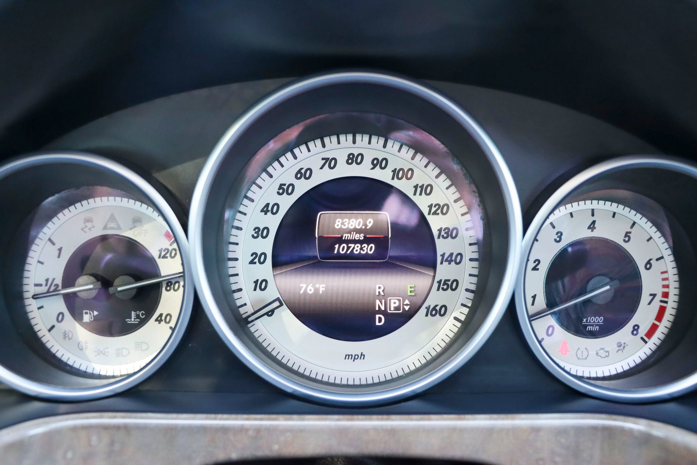 Used 2014 Mercedes-Benz E 350 Sedan image 31