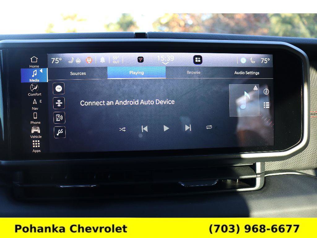 Used 2024 Jeep Wrangler Rubicon w/ Technology Group image 16