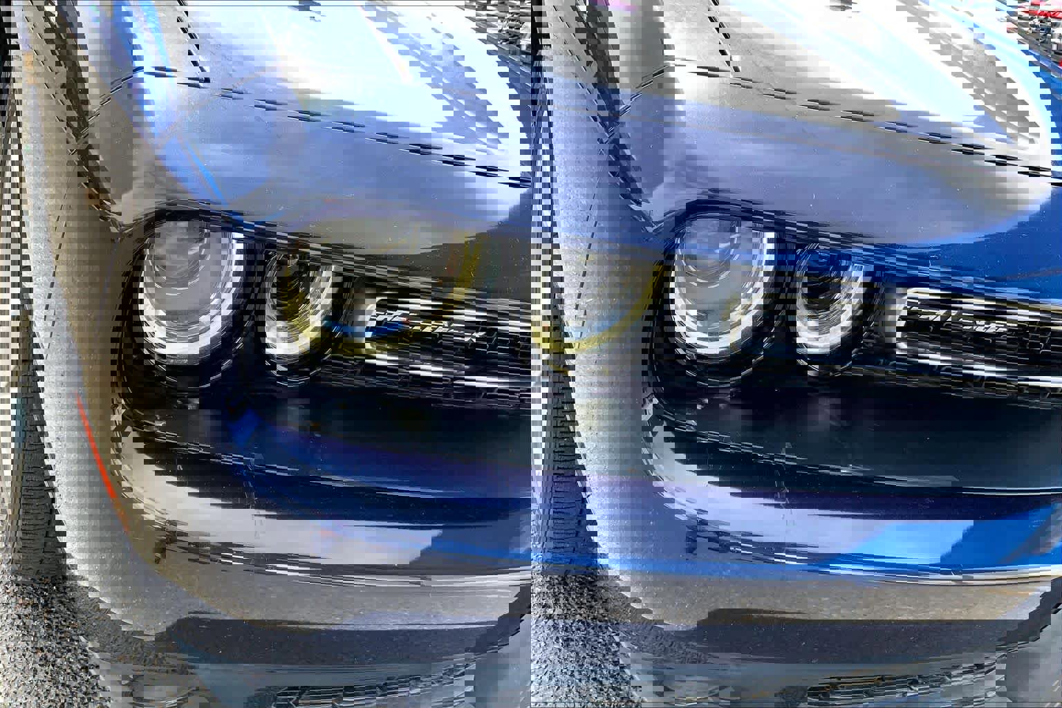 Used 2016 Dodge Challenger SXT image 27