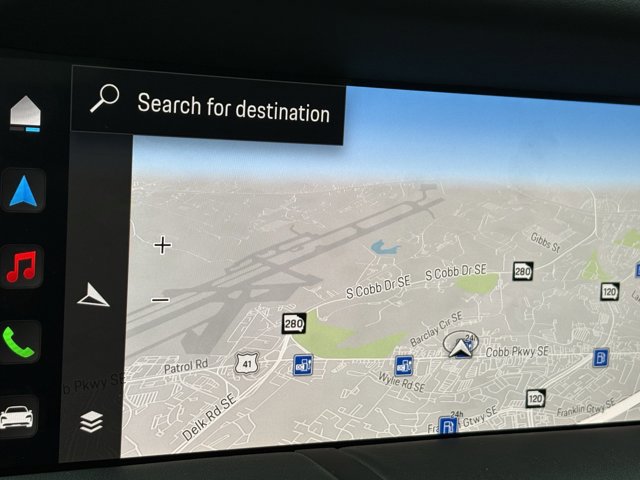 Used 2024 Porsche Taycan 4S image 9