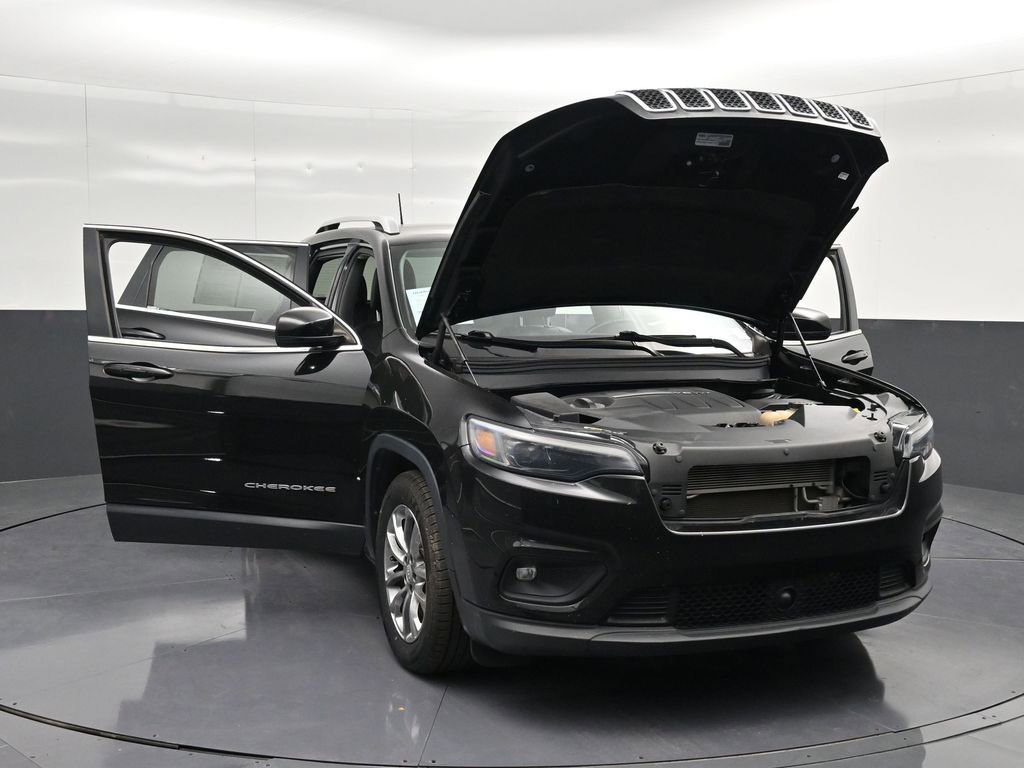 Used 2021 Jeep Cherokee Latitude Lux image 14