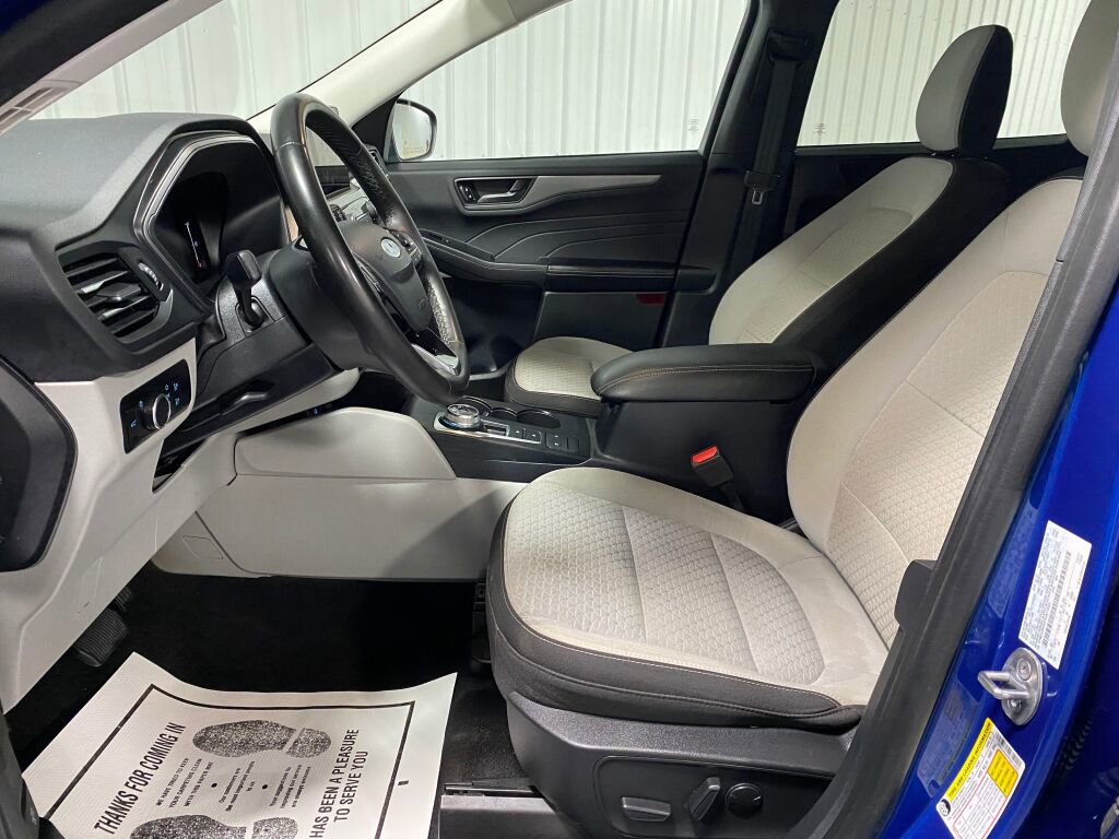 Used 2023 Ford Escape Active image 5