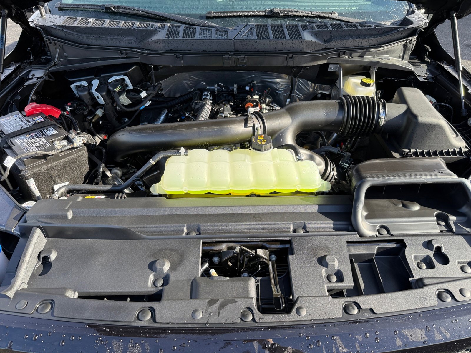 New 2026 Ford F150 Lariat w/ Equipment Group 501A Mid AWD/4WD image 20