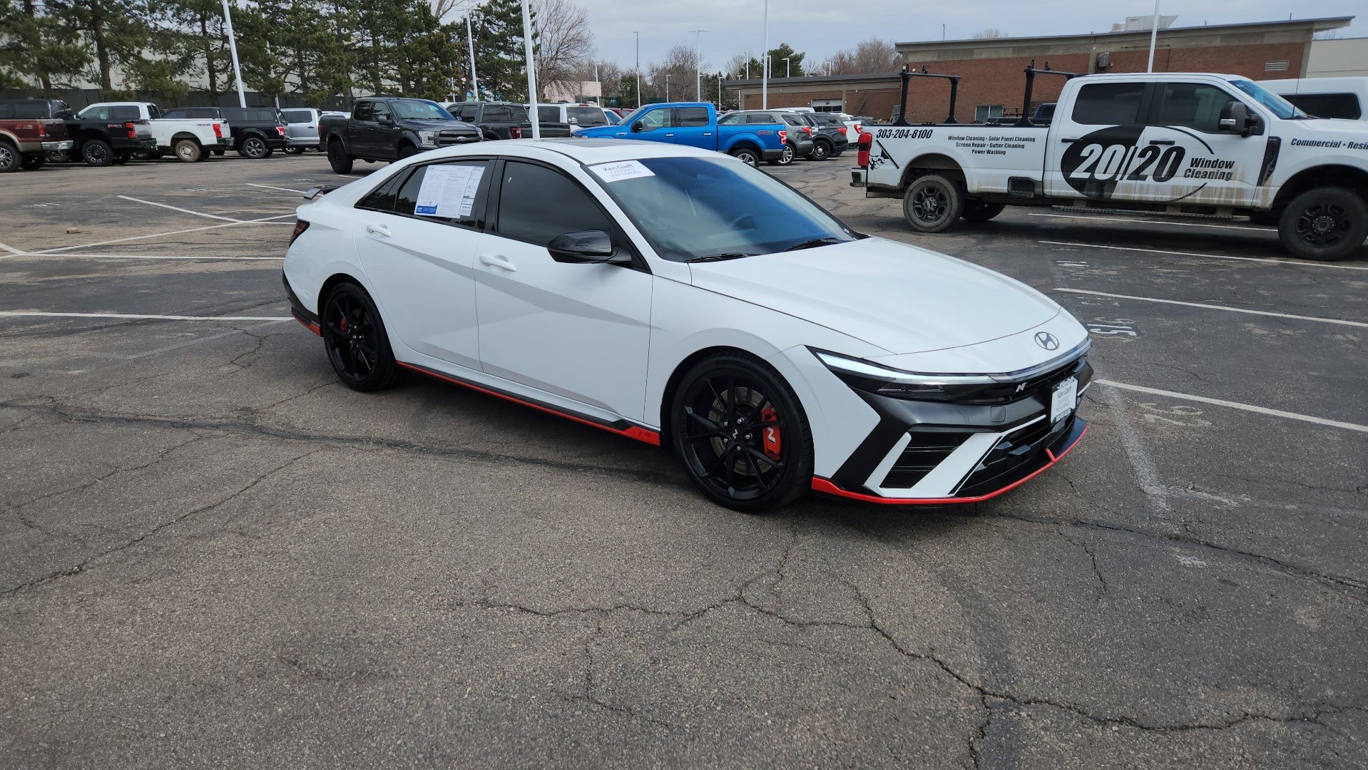 Used 2025 Hyundai Elantra N Base image 19