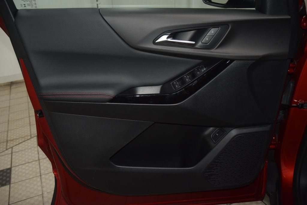 New 2027 Chevrolet Equinox RS w/ Safety and Technology Package FWD image 47