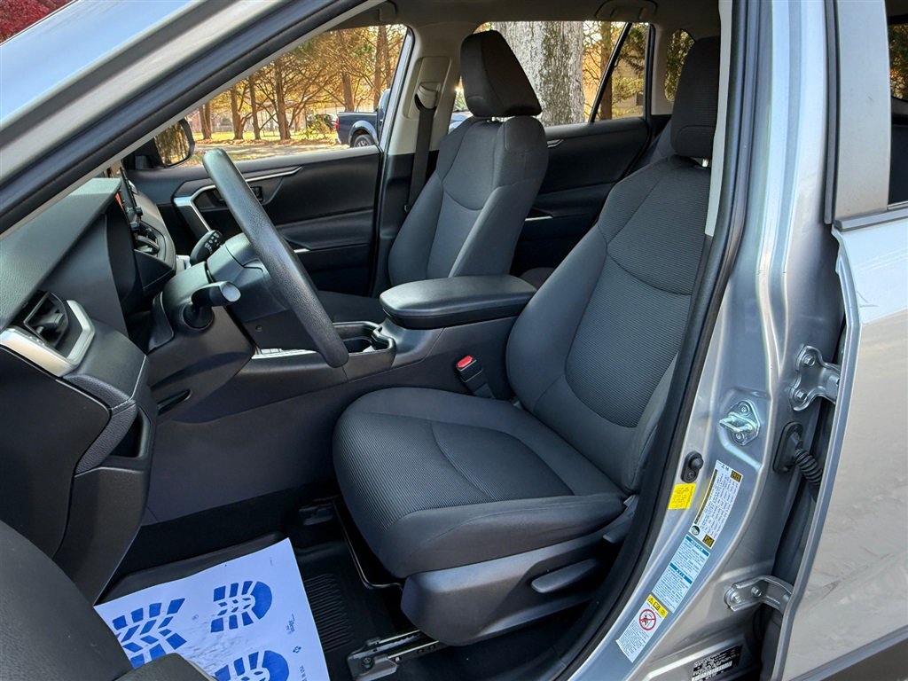 Used 2019 Toyota RAV4 LE w/ All Weather Liner Package image 42