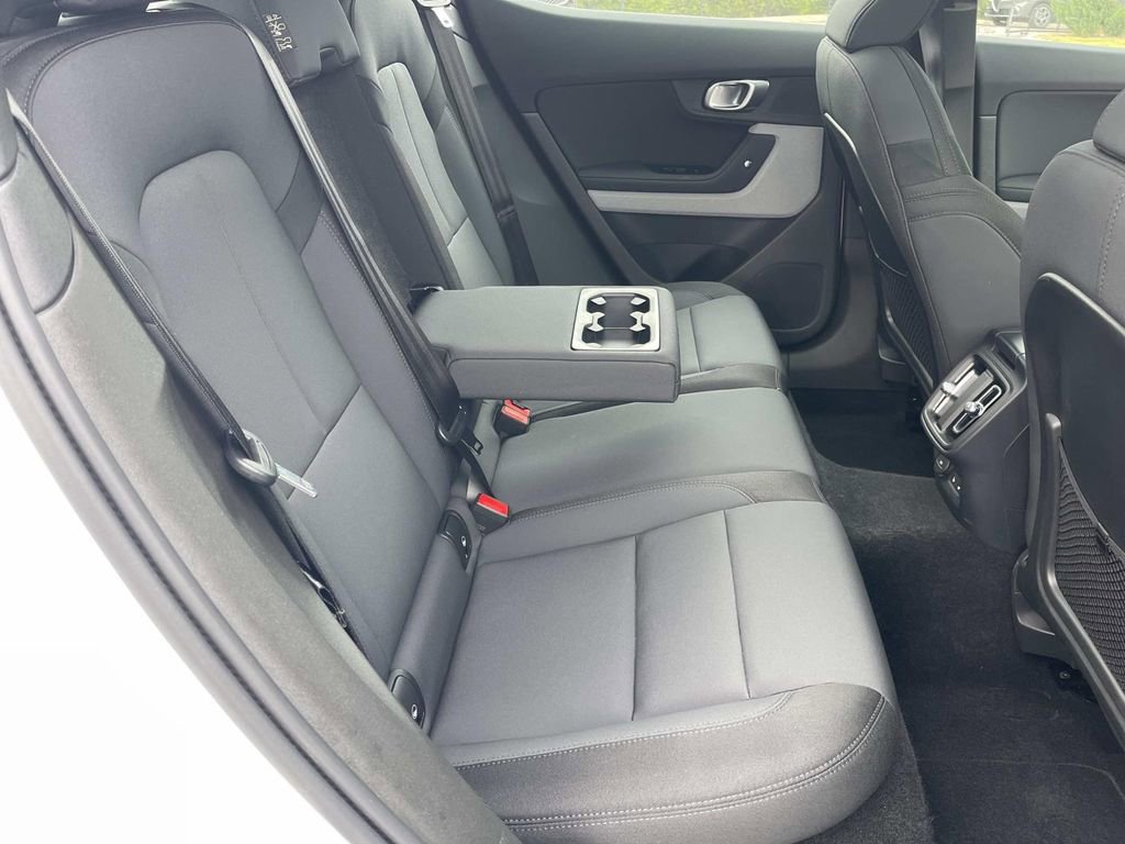 Certified 2022 Polestar Polestar 2 w/ Plus Package image 2