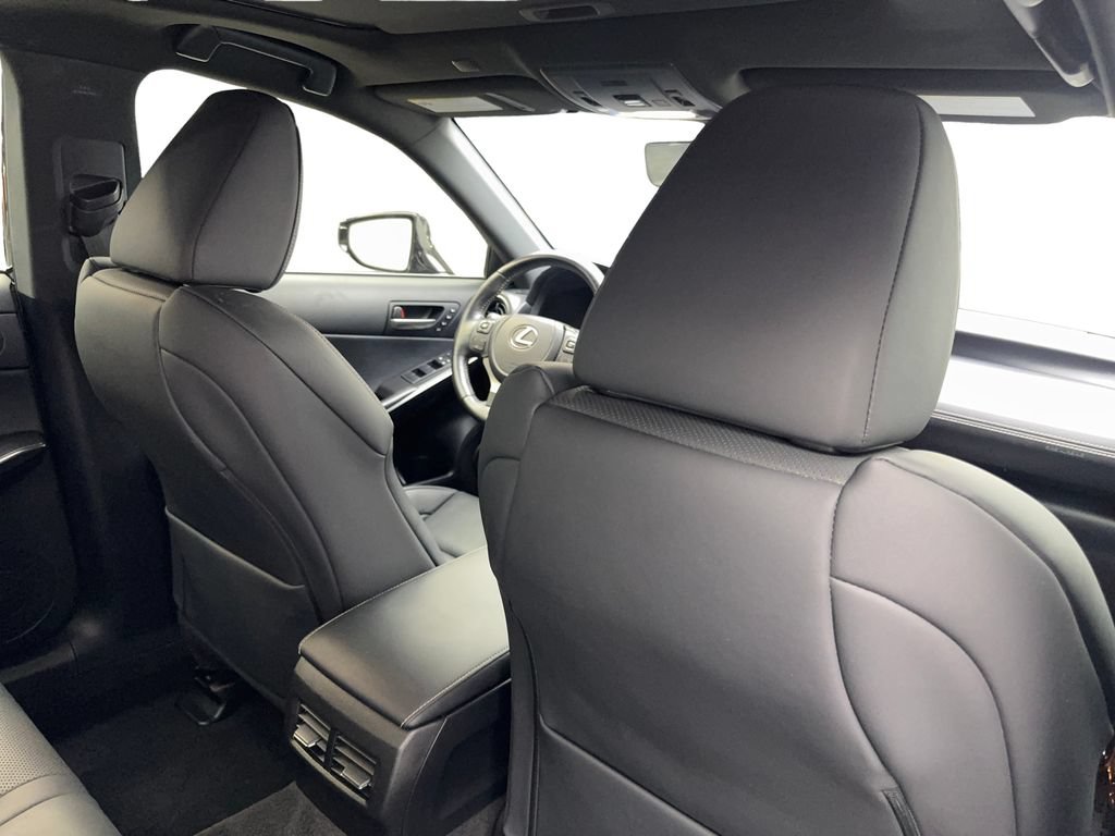 Used 2023 Lexus IS 350 F Sport RWD image 41