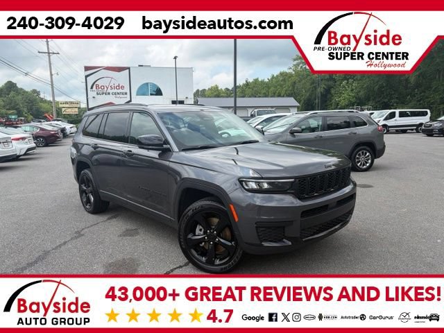 Used 2025 Jeep Grand Cherokee L Altitude RWD image 1