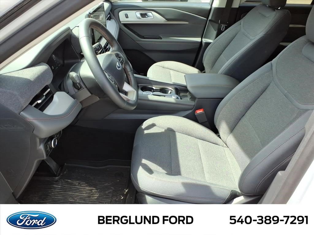 Used 2026 Ford Explorer Active image 12