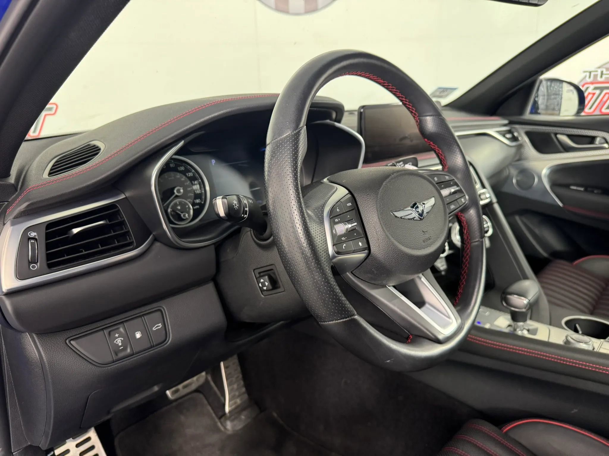 Used 2023 Genesis G70 2.0T w/ Sport Prestige Package AWD/4WD image 10