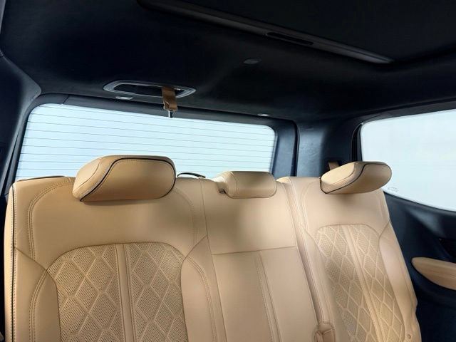 Used 2022 Jeep Grand Wagoneer Series III w/ Rear Seat Video Group 1 AWD/4WD image 91