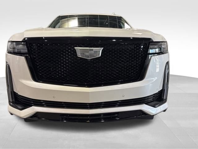 Used 2024 Cadillac Escalade Sport Platinum w/ LPO, ONYX Package video 2