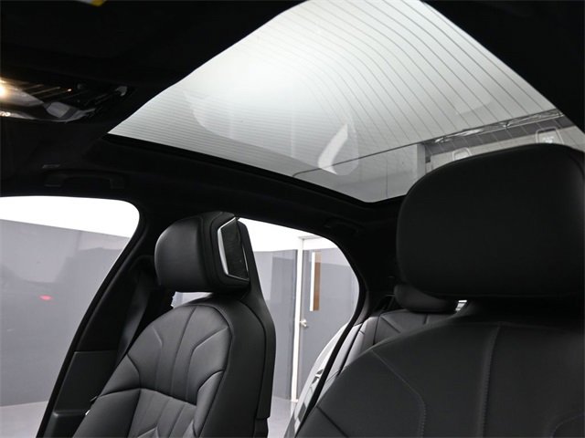 New 2025 BMW 740i xDrive w/ Executive Package image 12