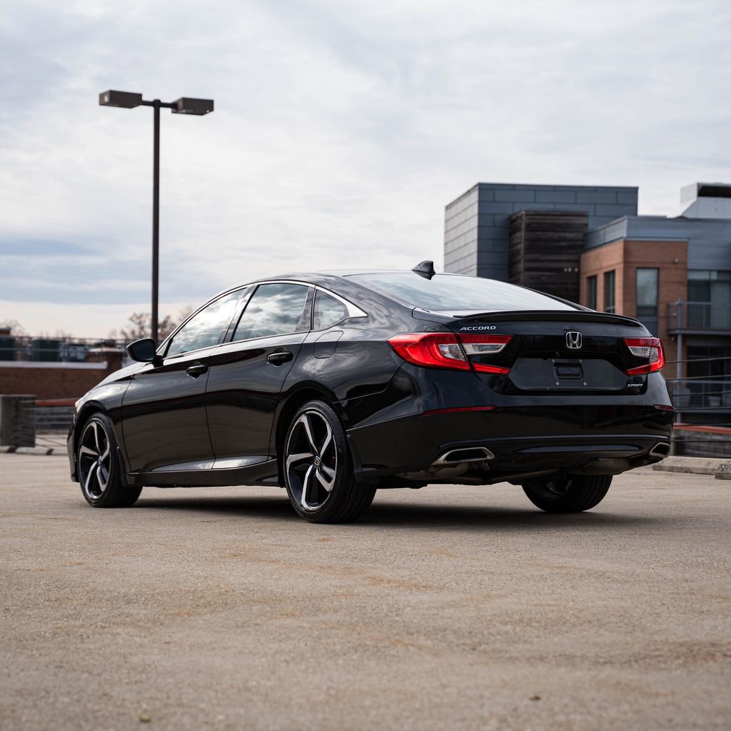 Used 2019 Honda Accord Sport image 5